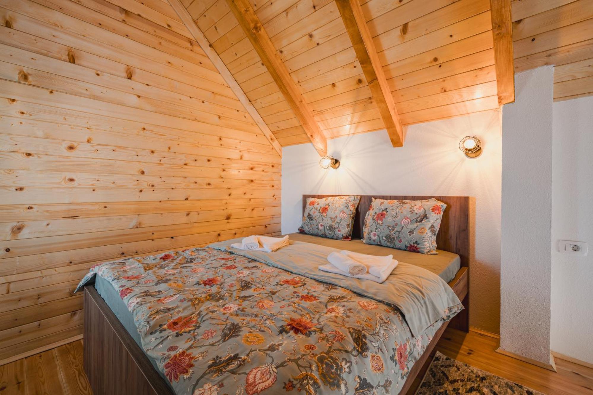 Mountain House Ivanovic Moticki Gaj Extérieur photo